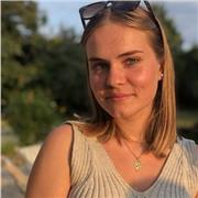 Étudiante disponible pour aide aux devoirs